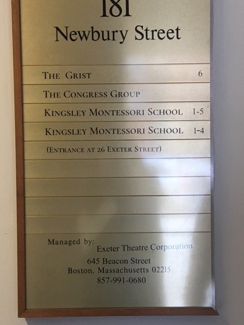 Chunnan's photograph of their Vinyl Lettering