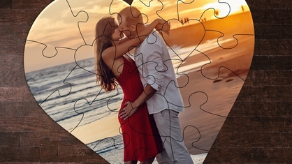 Couple Kissing on Beach Heart Puzzle