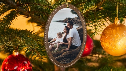 Custom Oval Photo Ornament Of Family