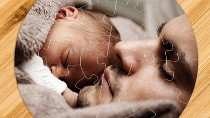 Dad with Baby Circle Puzzle