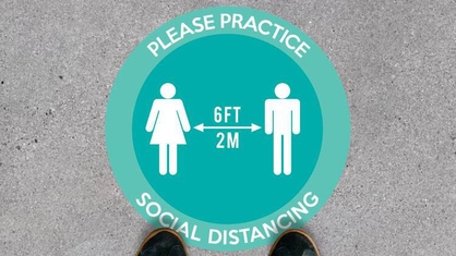 Please Practice Social Distancing Circle Floor Sticker